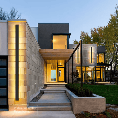 Verthara Premium Linear LED Outdoor Wall Light