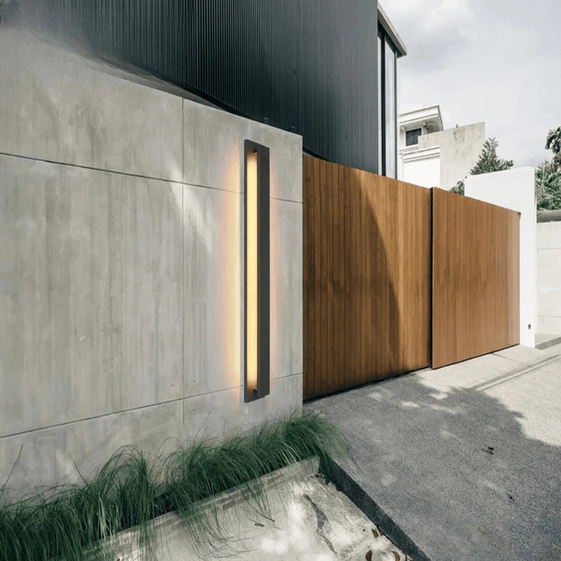 Verthara Premium Linear Stainless Steel Outdoor Wall Light