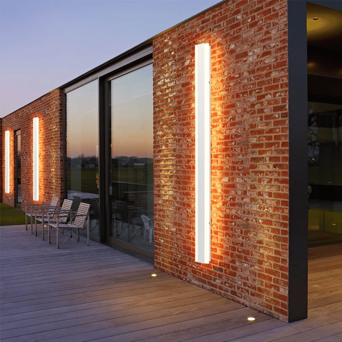 Verthara Premium Long LED Outdoor Wall Sconce