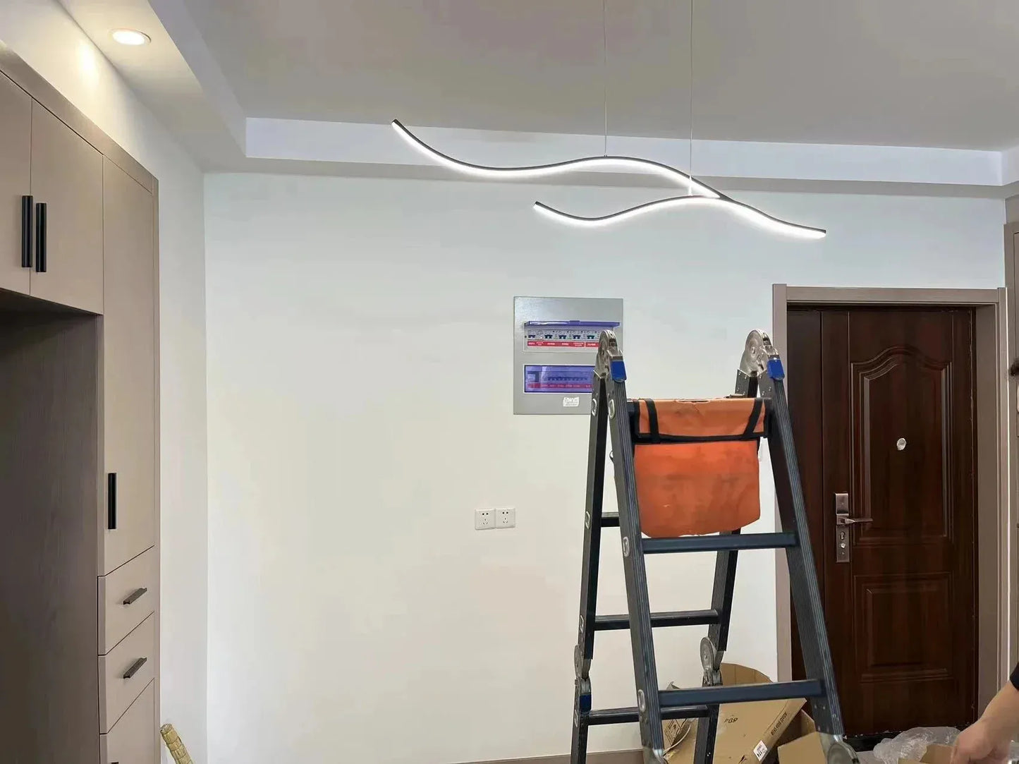 Verthara Premium Minimalist Strip LED Pendant Light