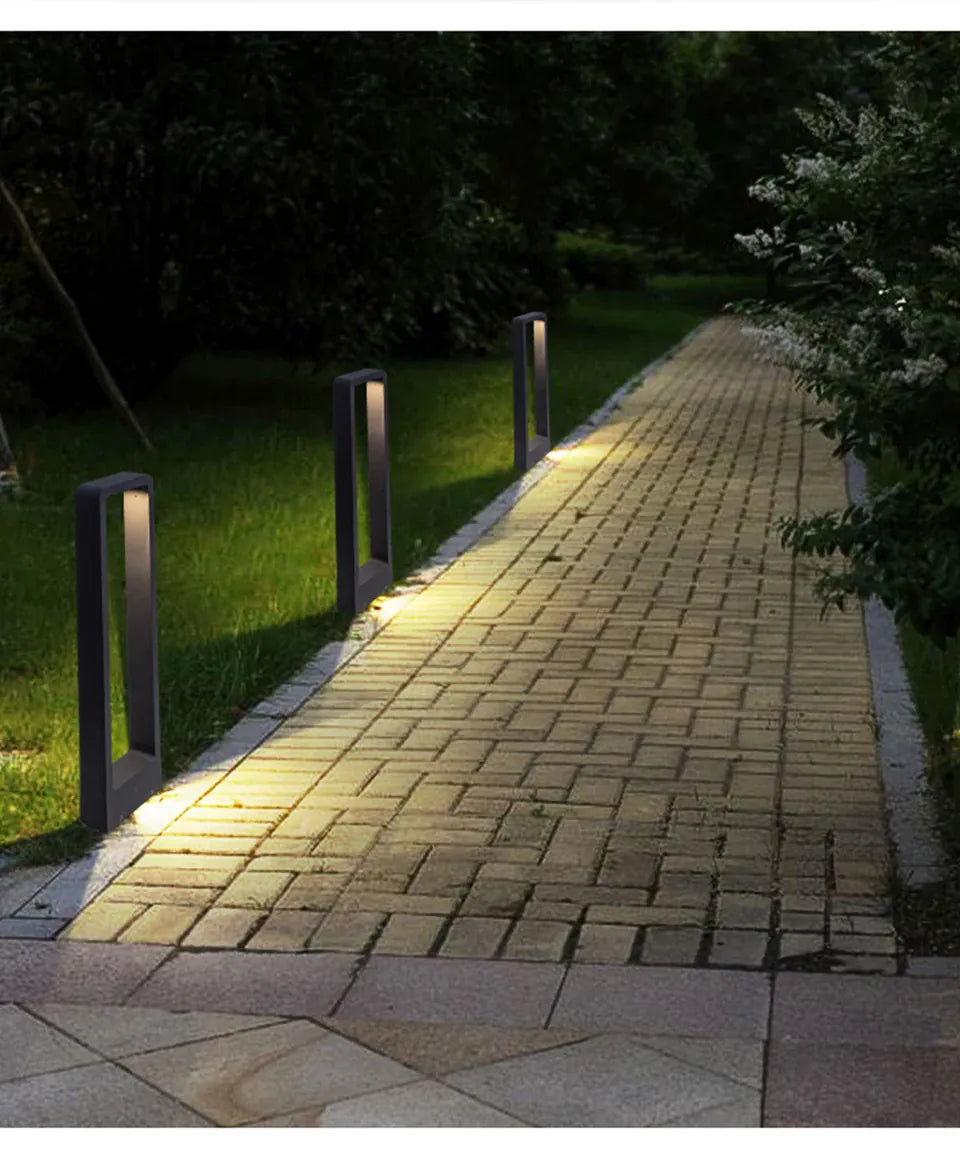 Verthara Premium Modern Aluminium & Glass Outdoor Bollard Light IP65