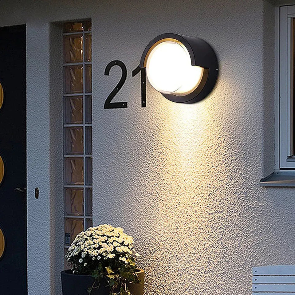 Verthara Premium Motion Sensor Outdoor Wall Light