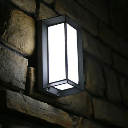 Verthara Premium Motion Sensor Outdoor Wall Light