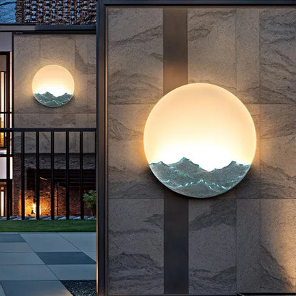 Verthara Premium Mountain-Water Pattern Round Outdoor Wall Light