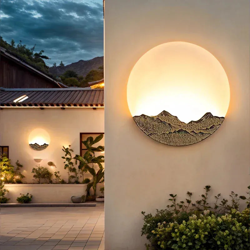 Verthara Premium Mountain-Water Pattern Round Outdoor Wall Light