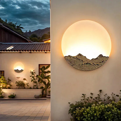 Verthara Premium Mountain-Water Pattern Round Outdoor Wall Light