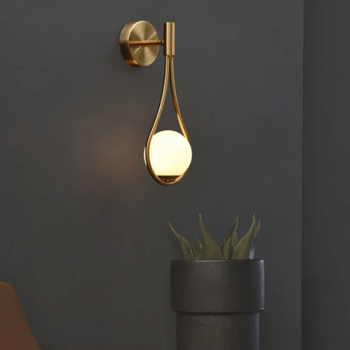 Verthara Premium Nordic G9 Gold Wall Sconce