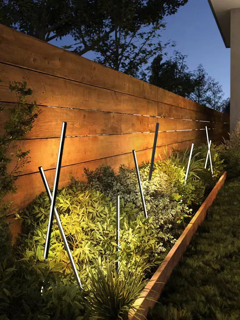 Verthara Premium Outdoor LED Lawn Post Light