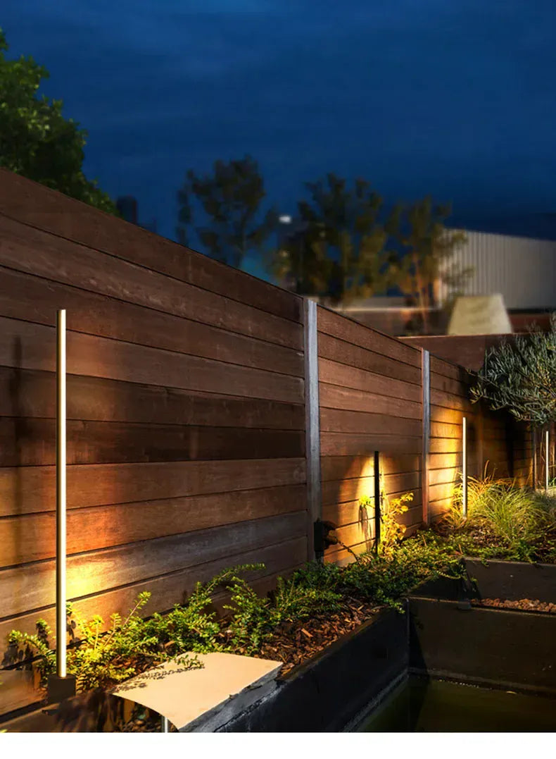 Verthara Premium Outdoor LED Lawn Post Light