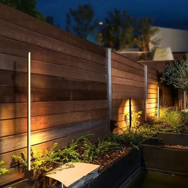 Verthara Premium Outdoor LED Lawn Post Light