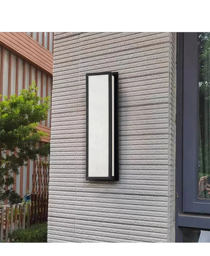 Verthara Premium Rectangular LED Outdoor Wall Light