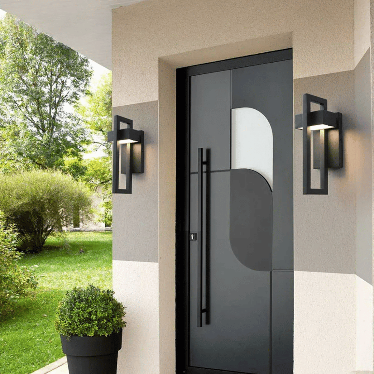 Verthara Premium Retro Black Outdoor LED Wall Lantern
