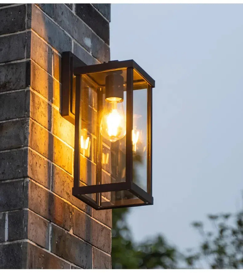 Verthara Premium Retro Exterior Wall Lantern