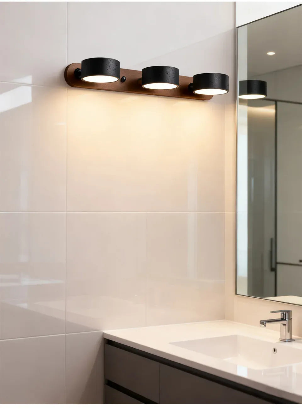 Verthara Premium Rotatable Travertine Stone Vanity Wall Light