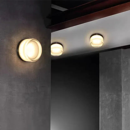 Verthara Premium Round LED Indoor-Outdoor Wall Sconce