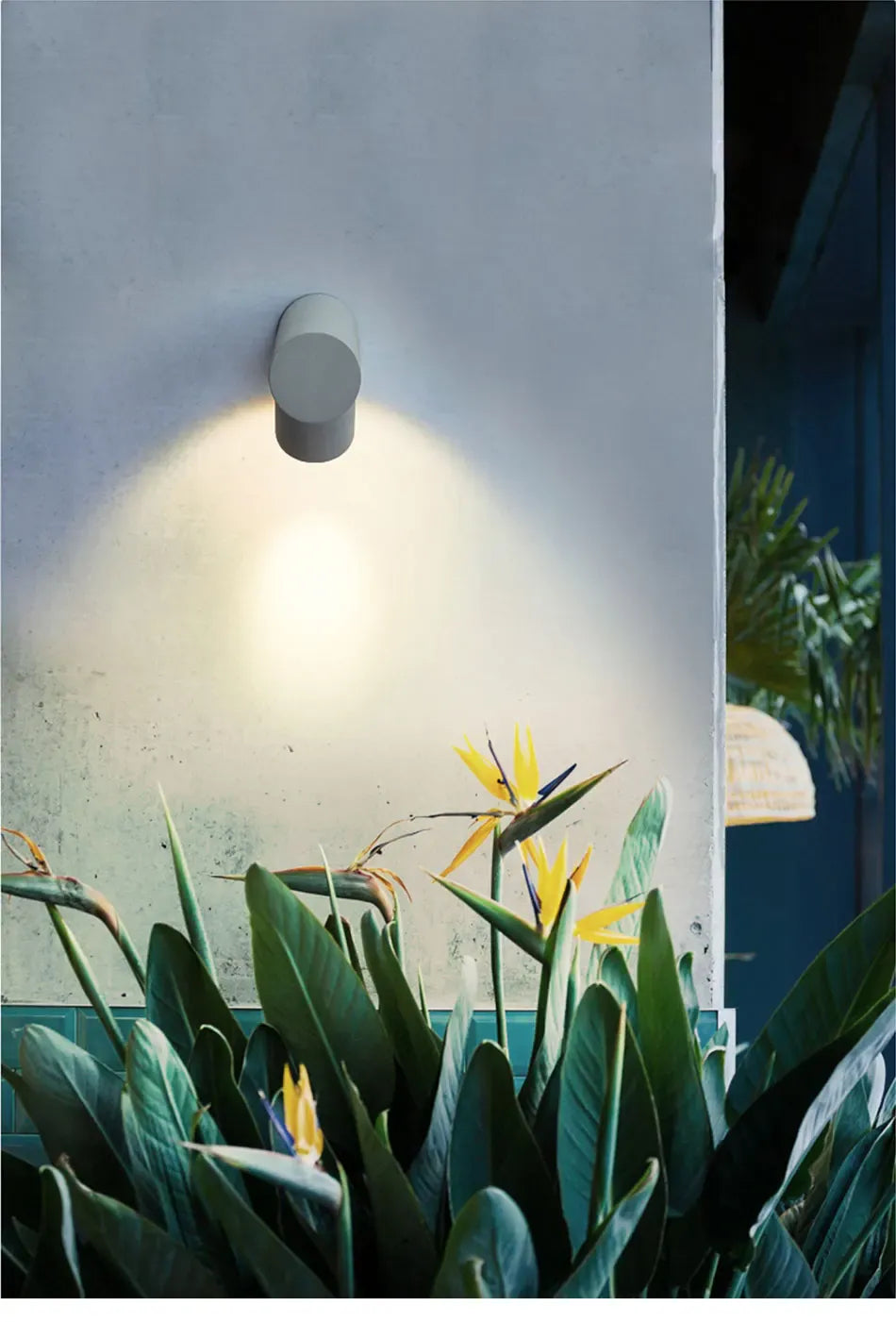 Verthara Premium Sculptural Aluminium Wall Sconce