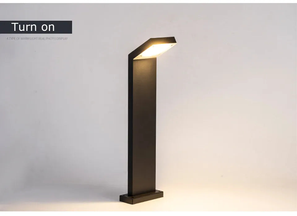 Verthara Premium Solar Aluminium Pathway Garden Lamp