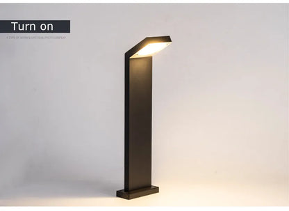 Verthara Premium Solar Aluminium Pathway Garden Lamp