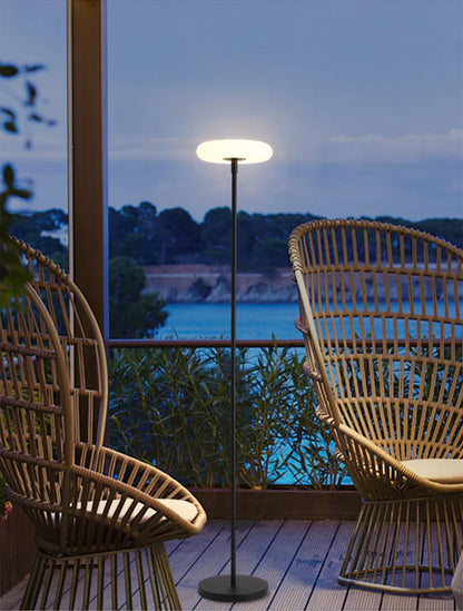 Verthara Premium Solar Cordless Outdoor Floor Lamp