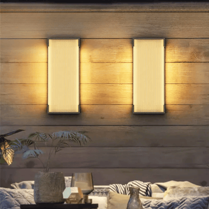 Verthara Premium Solar LED Wall Light - Outdoor Mount - Waterproof - Automatic On/Off - Stainless Steel - Modern Design - For Garden and Patio D 35cm