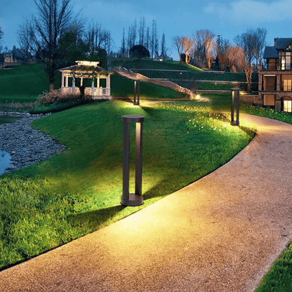 Verthara Premium Solar Powered LED Landscape Light – Waterproof - Auto On/Off - Aluminium - Outdoor Lights for House - 40cm Height