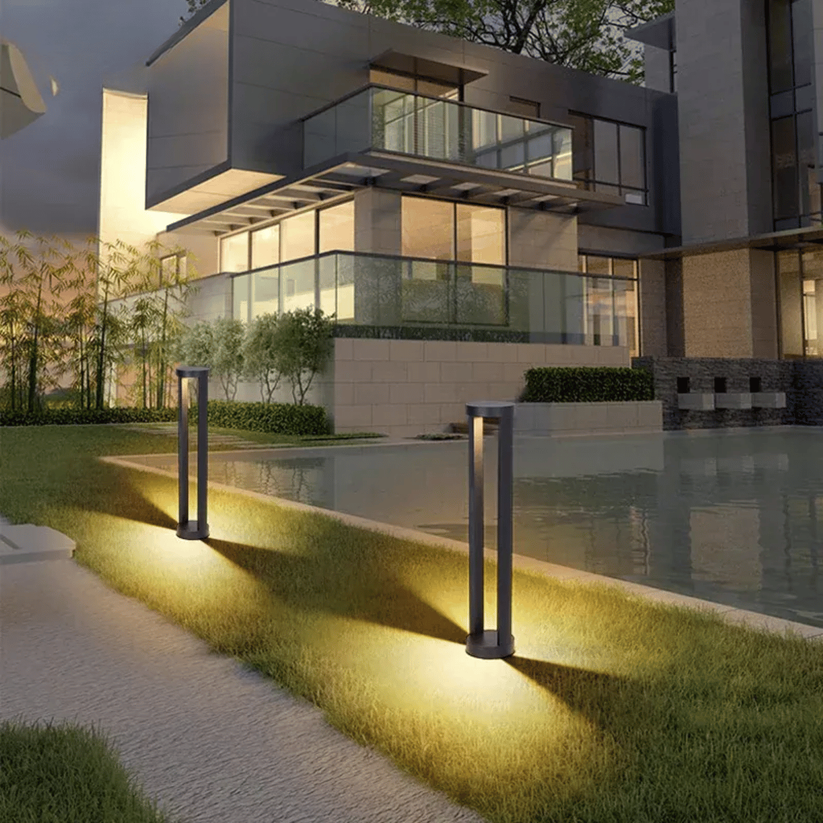 Verthara Premium Solar Powered LED Landscape Light – Waterproof - Auto On/Off - Aluminium - Outdoor Lights for House - 40cm Height