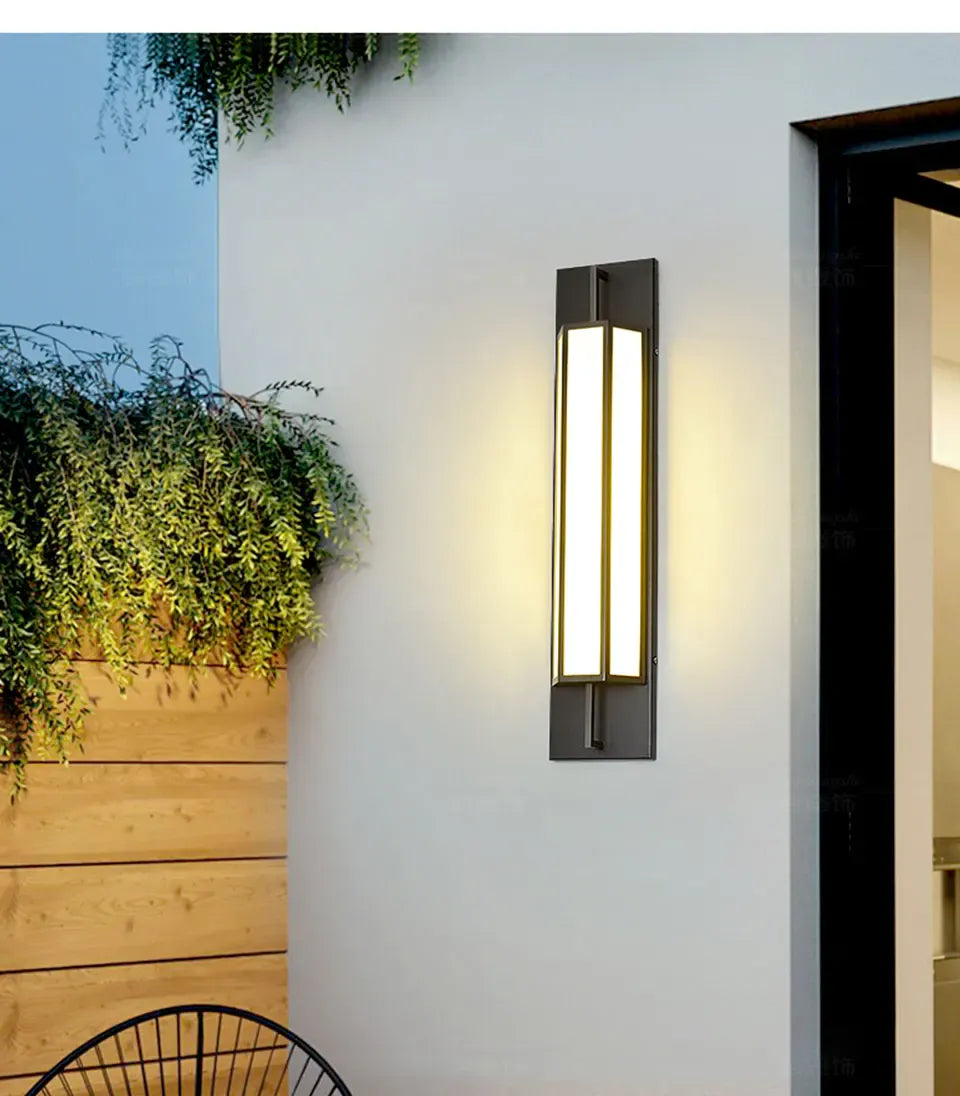 Verthara Premium Stainless Steel Outdoor LED Wall Sconce