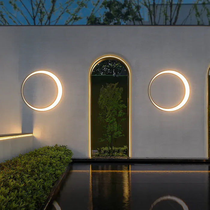 Verthara Premium Stainless Steel Round Moon Outdoor Wall Light IP65 Cool white / D100cm