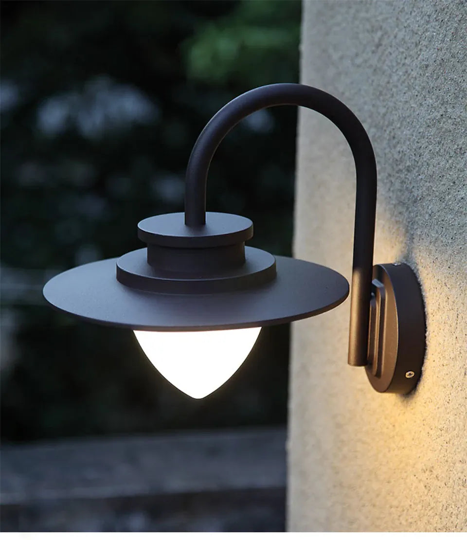 Verthara Premium Three-Head Outdoor Post Light