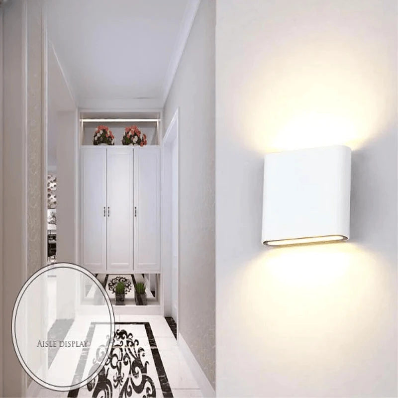 Verthara Premium Up & Down Outdoor Wall Sconce