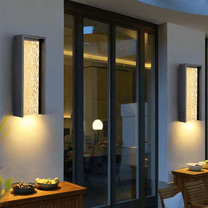Verthara Premium Weatherproof LED Outdoor Wall Light - Wall-Mounted - Adjustable Brightness - Aluminium - Black/Grey - Modern Design