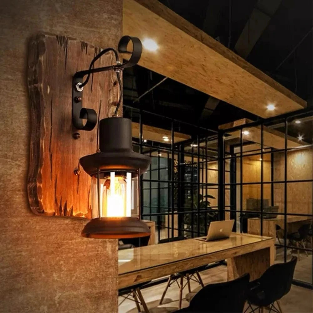 Verthara Retro Industrial Wall Light Fixture with Cage Shade – Vintage Wall Sconce for Living Room, Dining Room, Restaurant, and Bar