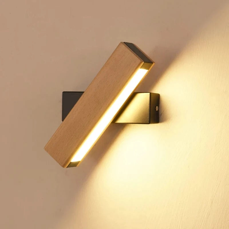 Verthara Rotatable LED Wall Lamp in Solid Wood – Adjustable Wall Sconce for Bedside and Study Lighting Black / 21 cm / Warm White