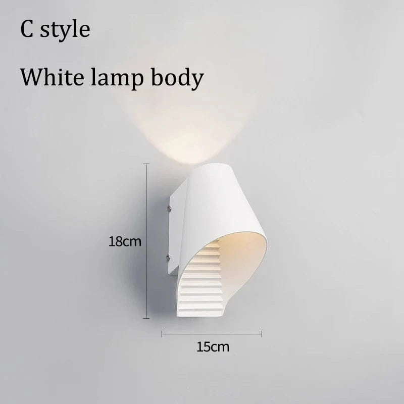 Verthara Waterproof Outdoor Wall Lamp – Modern Exterior Wall Lights for Courtyards, Entrances, and Balconies – Energy Efficient Black Lantern